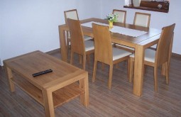 Jídelní stůl + konferenční stolek